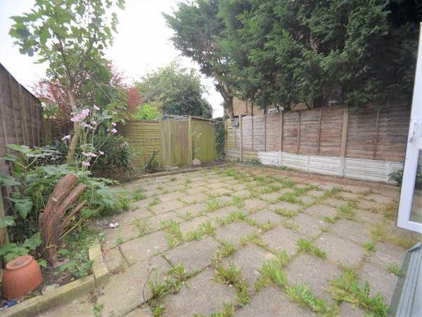 Wise Lane, Mill Hill